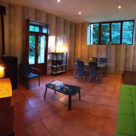 Suite Dans Le Jardin Du Chateau Agonges Esterno foto